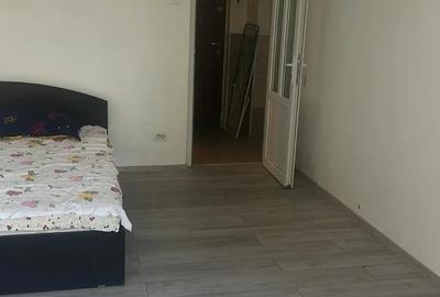 Apartament de Vanzare - 1