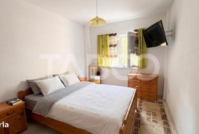 Apartament cu 4 camere semidecomandat, mobilat în Vasile Aaron