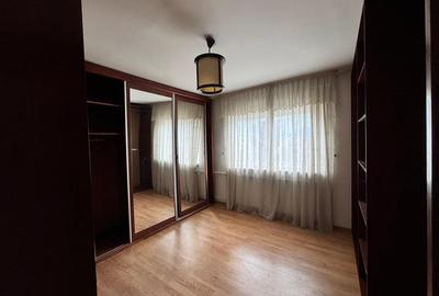 Doua case de vanzare, teren 800 mp, Zarnesti, Brasov - 10