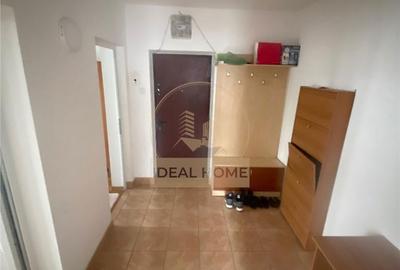 Apartament cu 3 camere semidecomandat în Central - 2