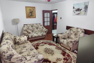 Apartament cu 3 camere decomandat, mobilat în Tomis Nord - 12