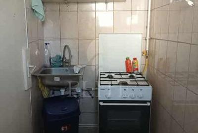 Apartament o camera în zona SEMICENTRALA - 3