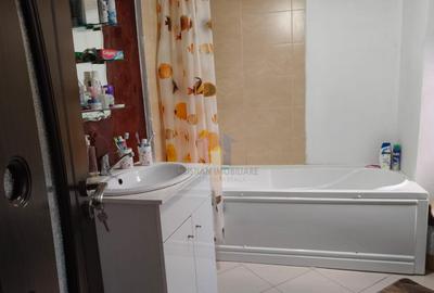 Casa 4 camere, Radu Negru, Teren - 264 mp - 3