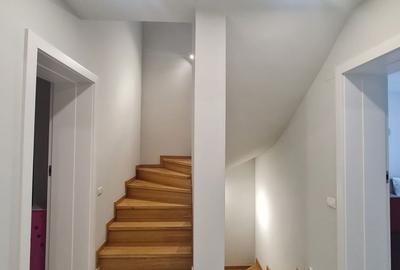 Casă cu 4 camere cu Teren 400 Mp în Central - 2