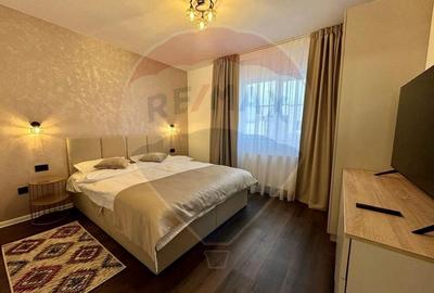 Casa de vanzare - 3 camere, 2 bai, curte proprie - Sanpetru - 8