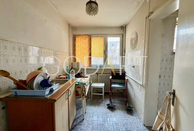 Apartament cu 4 camere semidecomandat în Ultracentral - 6