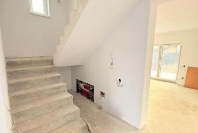 Casă cu 4 camere cu Teren 550 Mp în Tărlungeni - 14