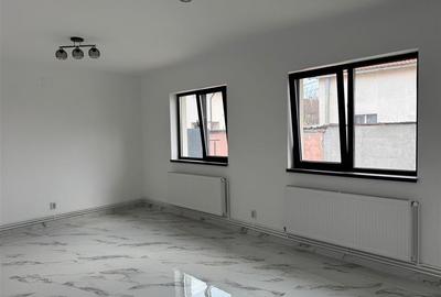 Casă cu 3 camere cu Teren 300 Mp în Est - 6