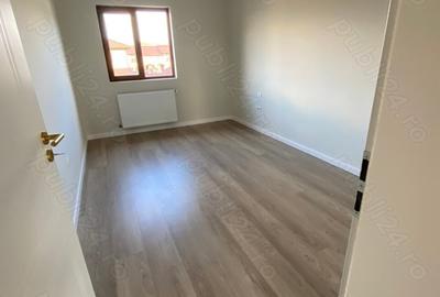 Casă cu 4 camere cu Teren 275 Mp în Moșnița Nouă - 10