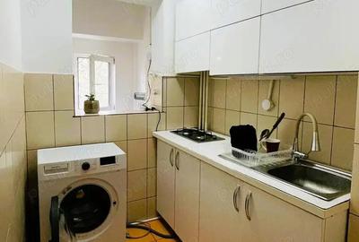 De vanzare apartament cu 1 camera in Galati, zona Siderurgistilor, etaj 1 De vanzare apartament cu 1 camera in Galati, zona Siderurgistilor, etaj 1 - 5