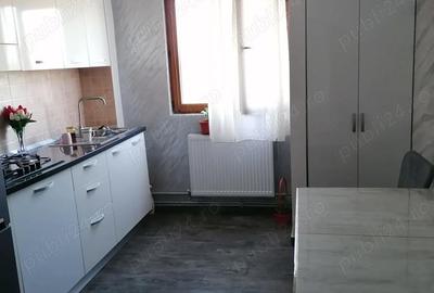 Apartament cu 2 camere decomandat în Central - 1