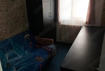 Apartament cu 3 camere decomandat în Central - 1
