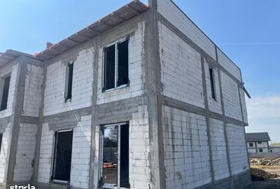 Casă cu 4 camere în Șimnicu de Jos - 4