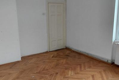 Apartament 3 camere Grivitei 33 - Universitatea de Arte - 11