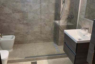 Apartament cu 2 camere decomandat în Trivale - 4