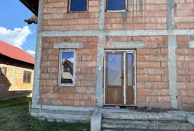 Casa cu 6 camere la rosu, intabulata in Zimandu Nou de v... Casa cu 6 camere la rosu, intabulata in Zimandu Nou de v... - 2