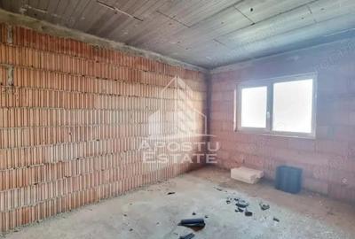 Casă cu 4 camere cu Teren 315 Mp în Giarmata - 2