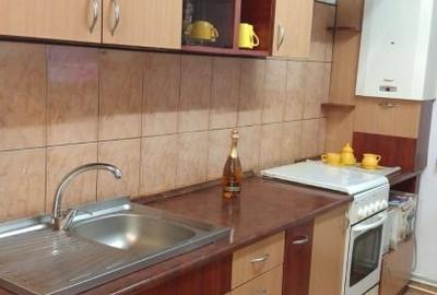 Apartament cu 3 camere, 65 mp, decomandat, zona Aurel Vlaicu - 8