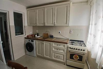 Apartament cu 2 camere decomandat în Central - 1