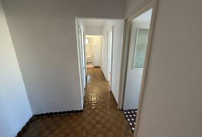 Apartament 3 camere zona Casa de Cultura - 9