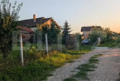 Casă cu 3 camere cu Teren 500 Mp în Unirea - 13