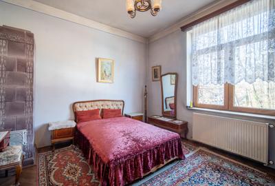 Casă cu 3 camere cu Canalizare în Cotroceni - 1