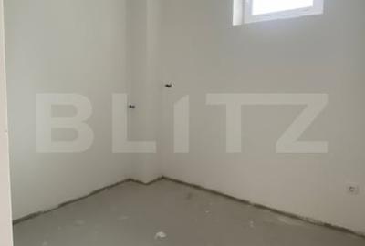 Casa pe calcan cu priveliste deschisa si compartimentare deosebita - 6