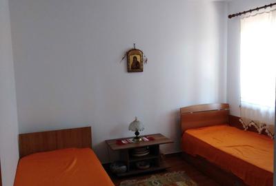 Casă cu 4 camere în Hotarele - 5
