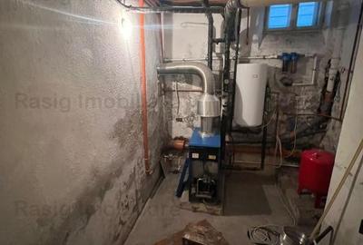 Vila interbelica exclusivista, zona ultracentrala - 13