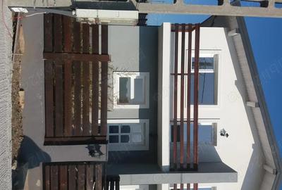 Casă cu 3 camere cu Teren 244 Mp în Vișan - 1