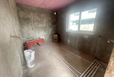 Complex nou 4 case P+1+M.5 cam.Util 175mp.Teren 253mp - 13