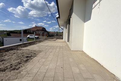 Apartament cu 4 camere în Broscărie - 4