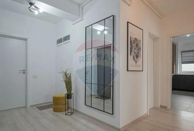 Apartament cu 3 camere decomandat în Bartolomeu