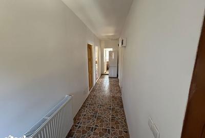 Casă cu 9 camere cu Teren 515 Mp în Central - 9