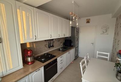 Apartament cu 3 camere decomandat în Odăile - 5