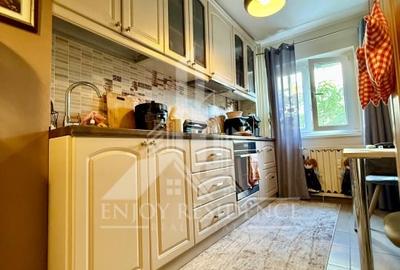 Apartament cu 2 camere decomandat, mobilat în Sebastian