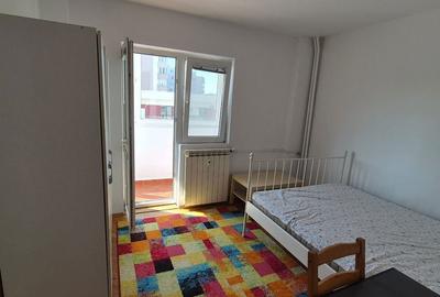 Apartament cu 3 camere decomandat în Tei - 11