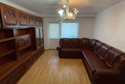 Apartament cu trei camere de vanzare Apartament cu trei camere de vanzare - 5