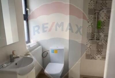 Apartament cu 3 camere decomandat în Calea Severinului - 5