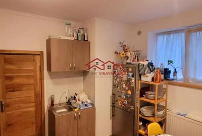 Apartament cu 4 camere semidecomandat în Central - 3