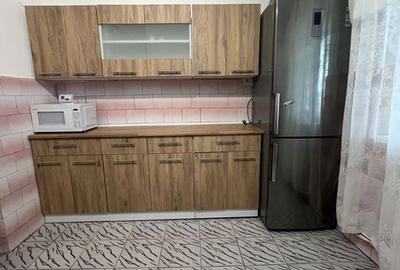 Apartament cu 3 camere decomandat în Central - 4