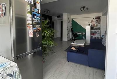 Apartament cu 2 camere decomandat, mobilat în Tractorul - 6