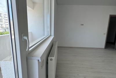 Apartament cu 3 camere decomandat în Militari - 12