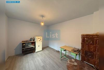 Apartament cu 3 camere decomandat în Gară