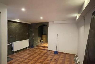 Spațiu comercial, de 32 mp, în Central - 1