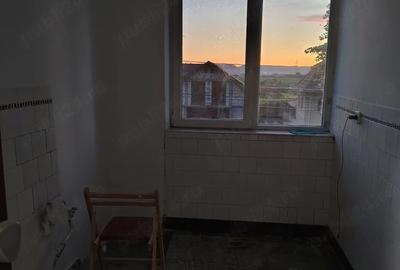 Apartament cu 2 camere semidecomandat în Central - 4