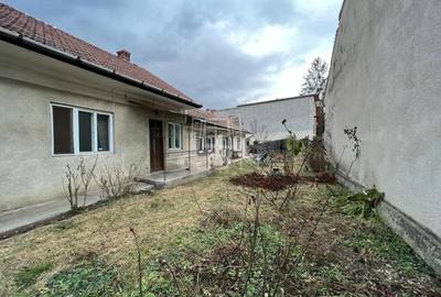 Casa individuala 4 camere, 115 mp + curte de 417 mp, zona Piata Abator - 14