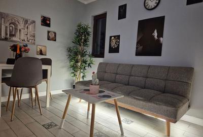 Apartament cu 3 camere în Central - 2