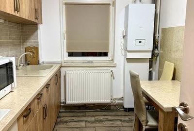 Apartament cu 3 camere semidecomandat în Brazda lui Novac - 8