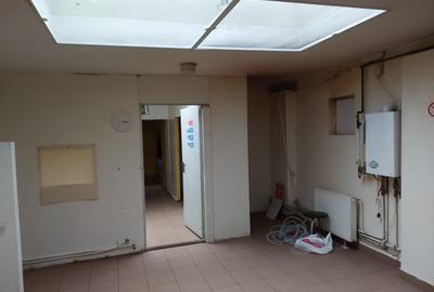 Spatiu de vanzare (SAD) - 4